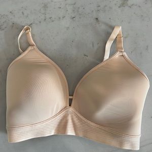 Lively bra nude 36DDD never worn
